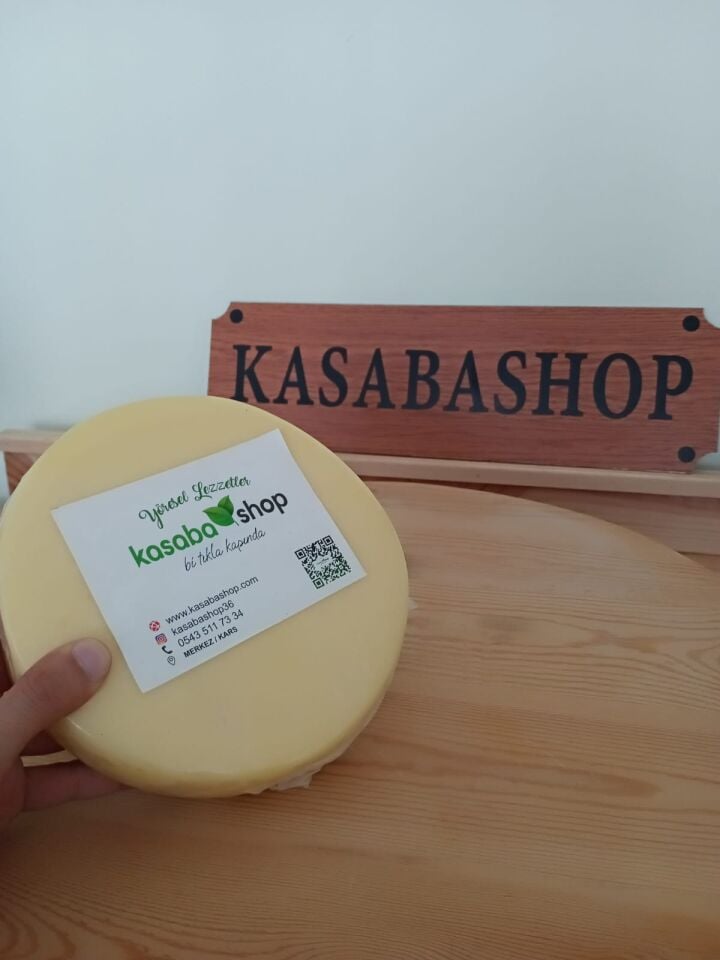 Kars Göbek Kaşarı 500 Gr